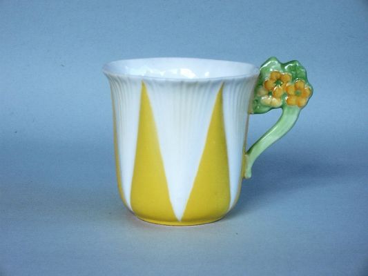 DAINTY FLORAL HANDLE 04 Coffee Cup